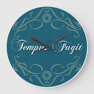 Horloge ronde de Tempus Fugit