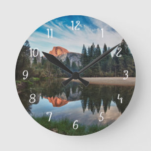 Horloge Ronde Demi de dôme et Merced