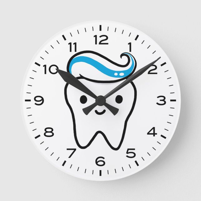 Horloge Ronde Dent mignonne avec dentifrice (Recto)