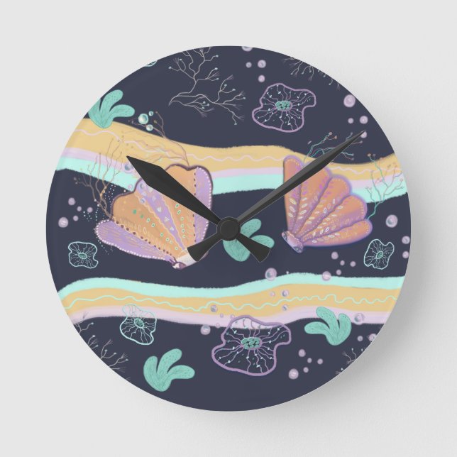Horloge Ronde dessin de coquillage  (Recto)