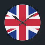 Horloge Ronde Drapeau britannique Union Jack<br><div class="desc">Drapeau national de la Grande-Bretagne et de l'Irlande du Nord Le drapeau du Royaume-Uni, également connu sous le nom d'Union Jack ou Union Flag, est né en 1801 avec l'union de la Grande-Bretagne et de l'Irlande. Il se compose d'une combinaison des drapeaux de l'Angleterre, de l'Écosse et de l'Irlande, et...</div>