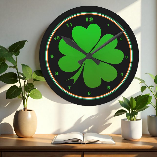 Horloge Ronde Drapeau irlandais, Shamrock, Irlande Accueil, St P (Créateur téléchargé)