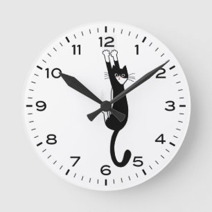 Horloge Ronde Drôle Tuxedo Chat accroché sur le noir et blanc