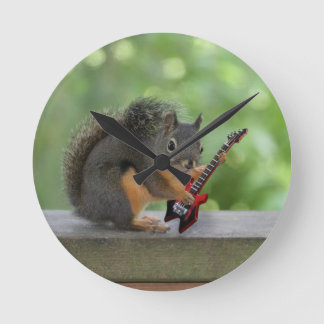 Horloge Ronde Écureuil Jouant de la guitare électrique