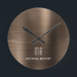 Horloge Ronde Élégant bronze monogramme brossé métal<br><div class="desc">Elégant Monogramme Personnalisé Bronze Brossé Horloge Ronde.</div>