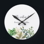 Horloge Ronde Élégant Faire-part de mariage de feuille botanique<br><div class="desc">Fait pour vous !</div>