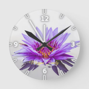 Horloge Ronde Elegant Purple Lotus Lake Personalized