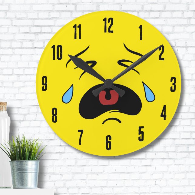 Horloge Ronde Emoji Tad Face (Funny Emoticon Super Sad Face Crying Emoji Round Clock)