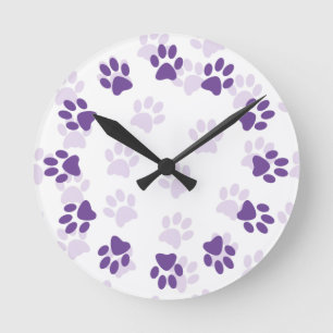 Horloge Ronde Empreintes de pattes mignons violets pour les amou