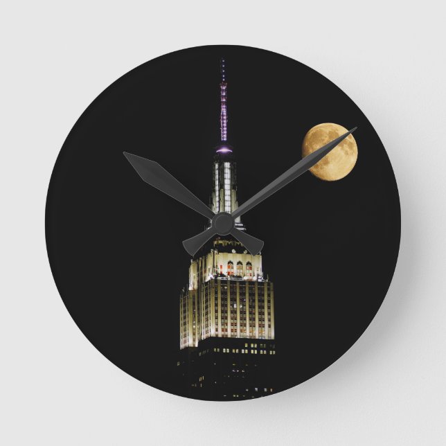 Horloge Ronde ESB la nuit (Recto)