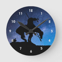 Fin de l'horloge murale Silhouette du sentier