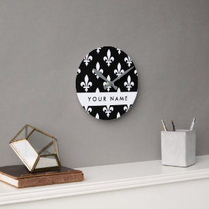 Horloge Ronde Fleur de Lis, Blanc sur Noir, Blanc, Votre Nom