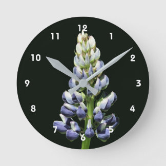Horloge Ronde Fleur de lupin bleu sauvage