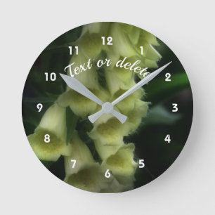 Horloge Ronde Fleurs Foxglove blanches personnalisées