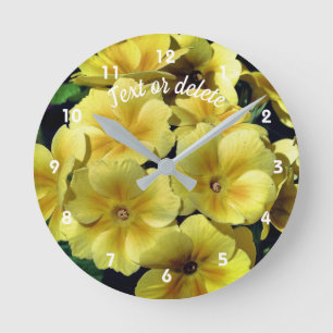 Horloge Ronde Fleurs printanières Primrose Jaune Personnalisées
