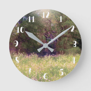 Horloge Ronde Fleurs printanières rustiques Forêt enchantée Arbr