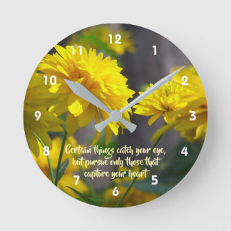 Horloge Ronde Fleurs Suivez Votre Cœur Citation Inspirante