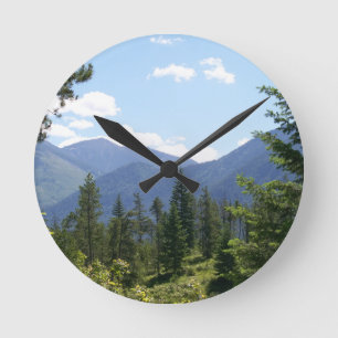 Horloge Ronde Forêt et Montana Vue Pittoresque