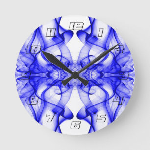 Horloge Ronde Fumée bleue symétrique minimaliste blanc
