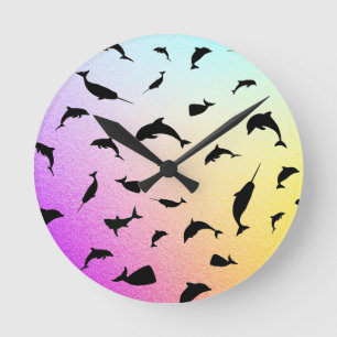 Horloge Ronde Galaxie colorée du requin-requin noir