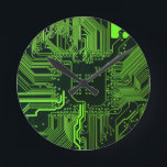 Horloge Ronde Geek de la carte de circuit électronique Nerd PCB<br><div class="desc">PCB Circuit Board cadeaux pour les geeks ou cadeaux pour les nerds. En voici un pour l'Ordinateur Nerd ou Geek en chacun de nous. Geek Sortez votre Nerd avec cette carte circuit électronique PCB. Il s'agit d'une image de fond d'une carte de circuit imprimé ou d'une carte de circuit électronique....</div>
