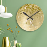 Horloge Ronde Gold Brushed Metal Glitter Monogram Name<br><div class="desc">Easily personalize this trendy chic round clock design featuring pretty gold sparkling glitter on a gold brushed metallic background.</div>