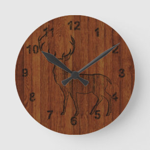 Horloge Ronde Grand Buck en bois sculpté Effet