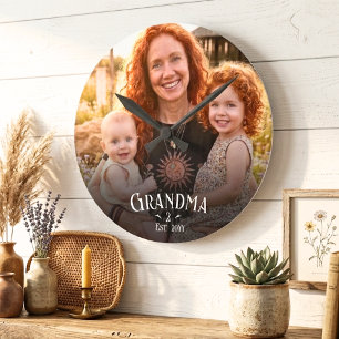 Horloge Ronde Grand-mère Est Moderne Personnalisé Photo Script B