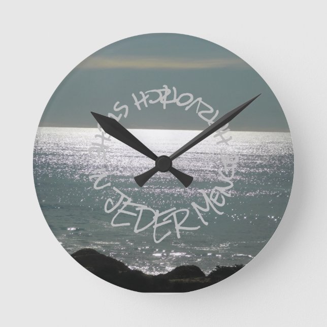 HORLOGE RONDE GRAPHIQUE ET CONCEPTION (Recto)