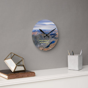 Horloge Ronde Grimpez les Montagnes
