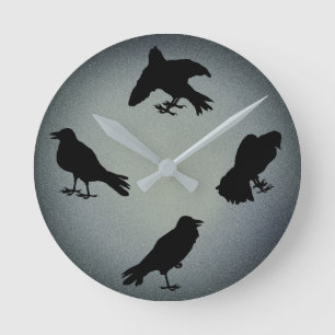 Horloge Ronde Halloween gris gris Déplaisant au corbeau