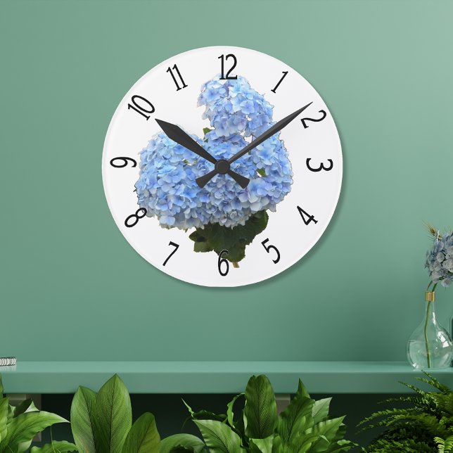 Horloge Ronde Hydrangea Bleu en Forme de Cœur (Créateur téléchargé)