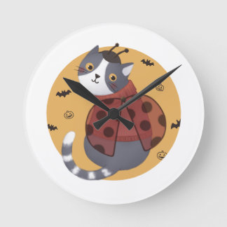 Horloge Ronde Illustration d'Halloween : Ladybug Cat