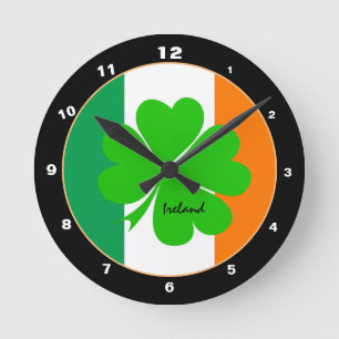 Horloge Ronde Irlande patriotique, amour Drapeau irlandais Accue