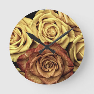 Horloge Ronde jaune et rouge Roses