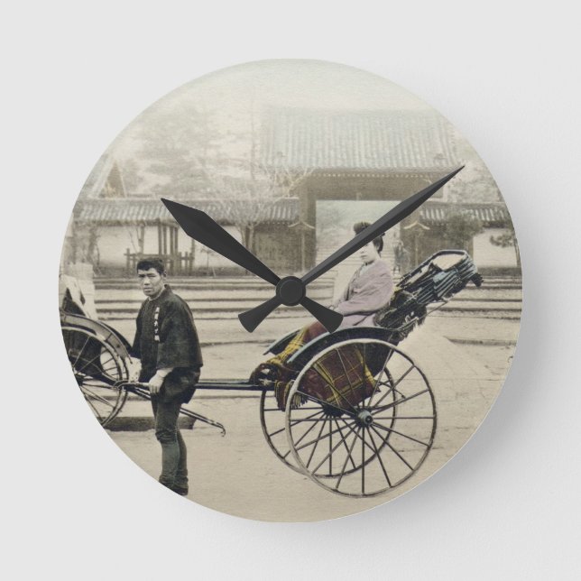 Horloge Ronde "Jinrikisha" devant un temple, c.1880 (main Co (Recto)