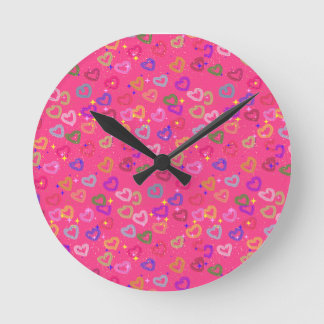 Horloge Ronde Joli cœur coloré 
