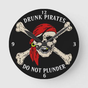 Horloge Ronde Jolly roger Pirate os crâne rouge Bandanna ronde