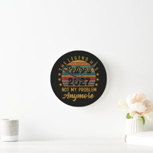 Horloge Ronde La légende a pris sa retraite 2027 Ce n'est plus m