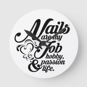 Horloge Ronde Les clous sont ma vie