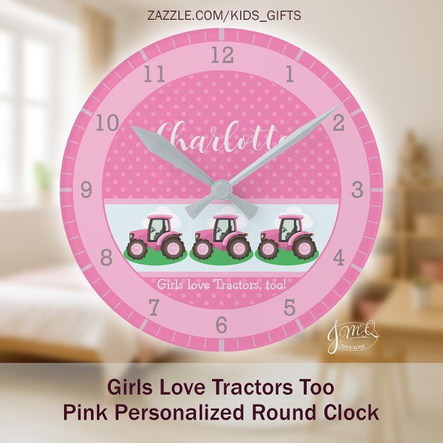 Horloge Ronde Les filles aiment les tracteurs rose conception de (Girls love tractors too with this cute pink farm design and personalized name detail)
