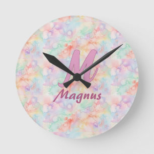 Horloge Ronde lettre c initiale nom pastel aquarelle rose bleu