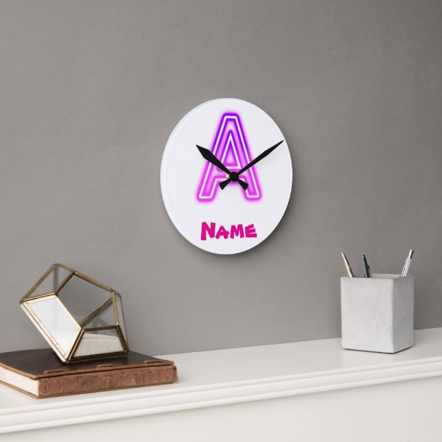 Horloge Ronde Lettre néon A Monogramme Violet Rose Clair Initial (Bureau)