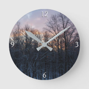Horloge Ronde Lever de soleil hivernal I Paysage naturel pastel