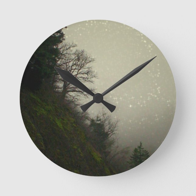 Horloge Ronde Magical Mist Forest Hill (Recto)