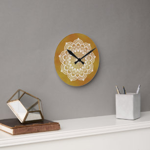 Horloge Ronde Mandala blanc sur fond doré