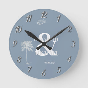 Horloge Ronde Mariage Tropical Minimaliste Bleu Poussiéreux