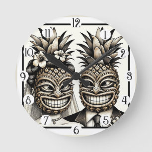 Horloge Ronde Marie et marié Tête de Tiki à l'ananas Aloha Maria