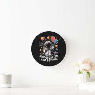 Horloge Ronde Maternelle et au-delà Astronaute Espace