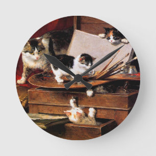Horloge Ronde Mère Chat et chatons sur table